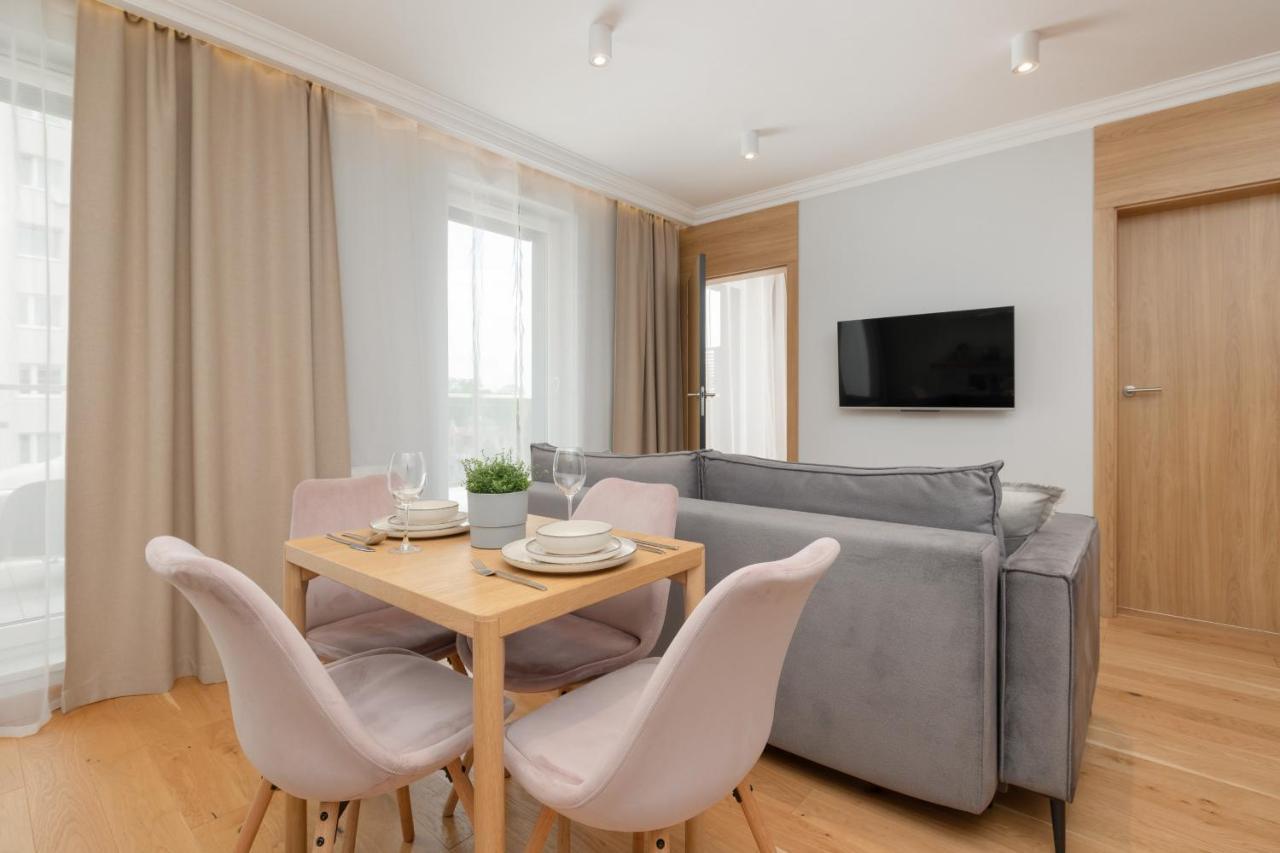Apartament Z Tarasem W Centrum Swinoujscia By Noclegi Renters Świnoujście Buitenkant foto