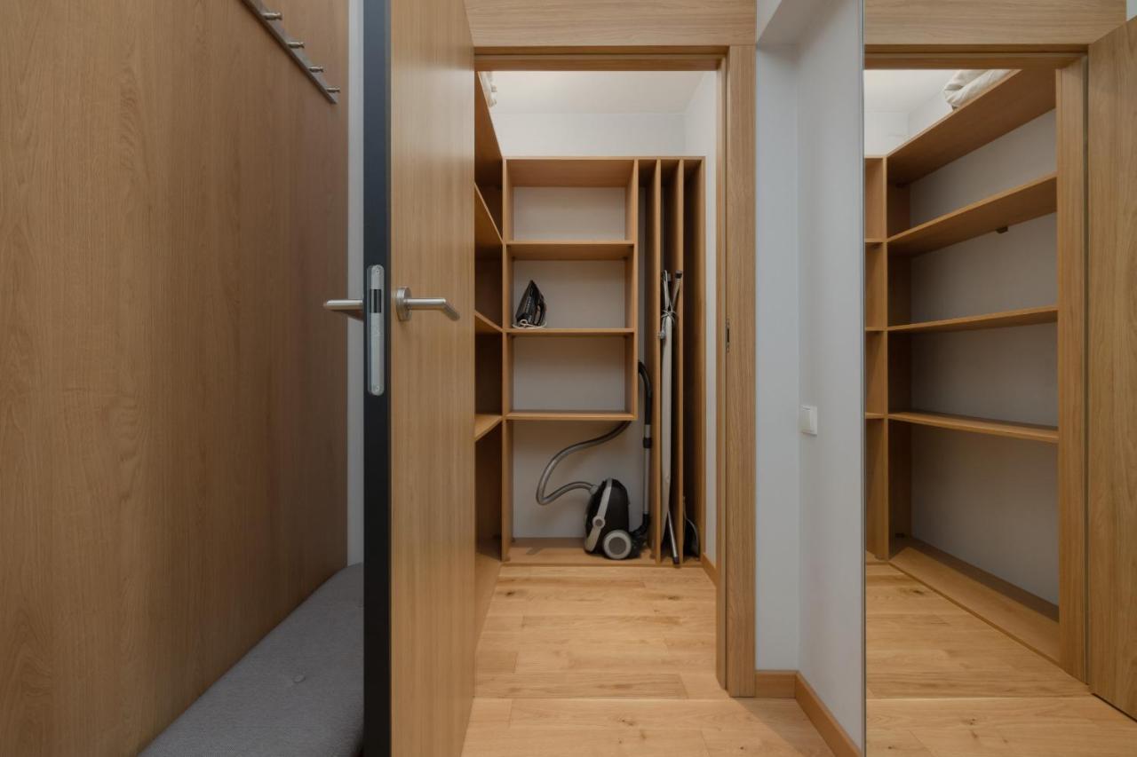 Apartament Z Tarasem W Centrum Swinoujscia By Noclegi Renters Świnoujście Buitenkant foto